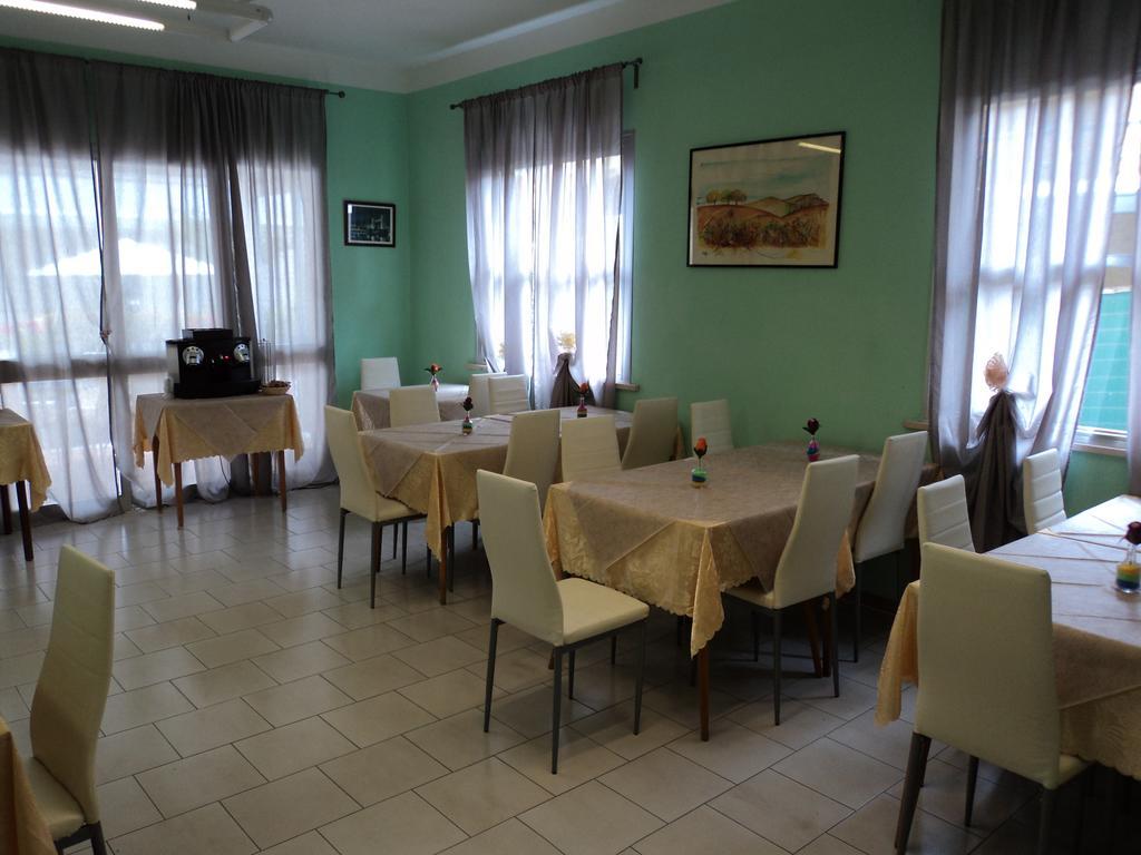 Hotel Villa Donati Viserbella di Rimini Eksteriør bilde