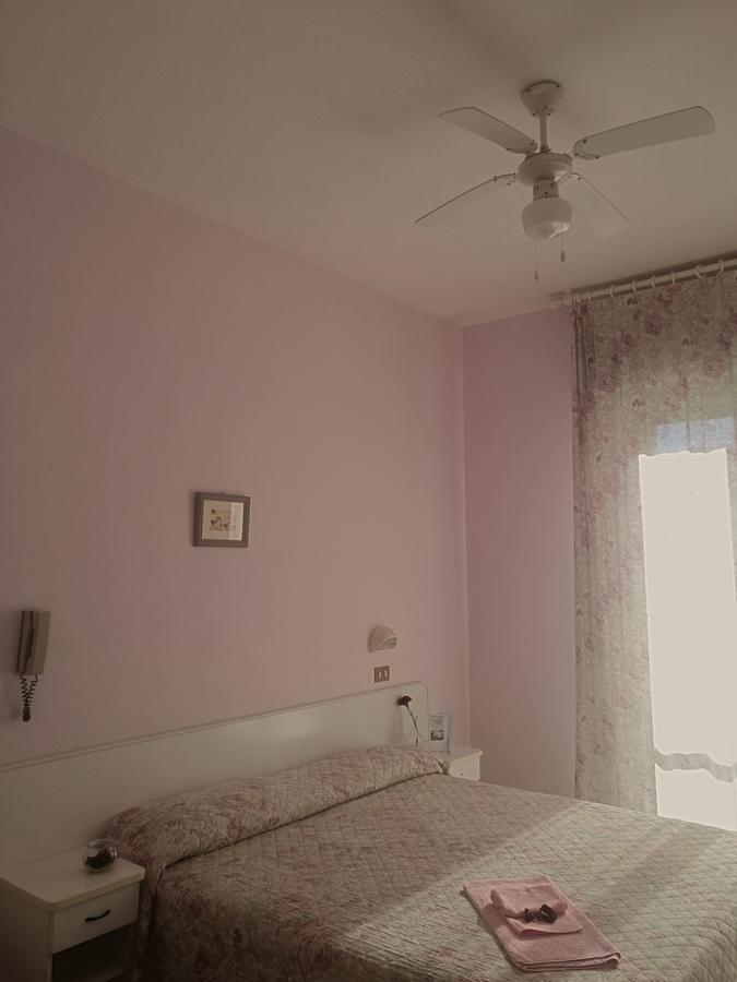 Hotel Villa Donati Viserbella di Rimini Eksteriør bilde